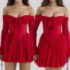 Alana Scarlet Off Shoulder Kjoler