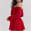 Alana Scarlet Off Shoulder Kjoler