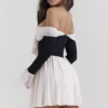 Alana svart og kremfarget off-shoulder-kjole