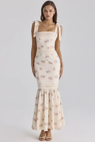 Alessina Ivory Vintage Rose Print Cotton + Lace Maxi Kjoler