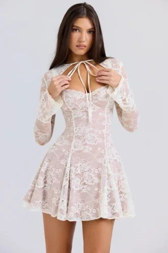 Alice Vintage kremfarget minikjole i blonder