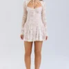 Alice Vintage kremfarget minikjole i blonder