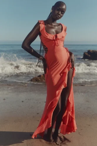 Aloura Coral Georgette Ruffle Maxi Kjoler
