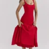 Amore Scarlet midikjole med lav midje