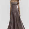 Anabella Smoke Lace Up Maxi Kjoler