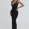 Ari svart håndbrodert maxi-kjol – begrenset utgave