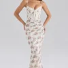 Calista kremfarget maxi-kjol med rosenprint