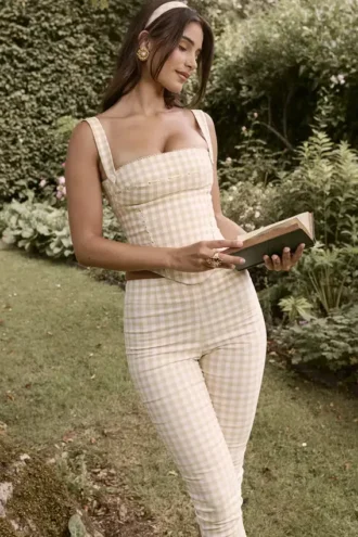 Carella Gingerbread Gingham Capri-bukser