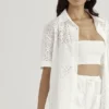 Carrie hvit skjorte med broderie anglaise