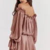 Chaya Hazelnut Off Shoulder Kjoler