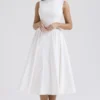 Cindy hvit twill midilengde sommerkjole