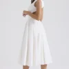 Cindy hvit twill midilengde sommerkjole