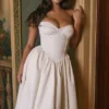 Coco Vintage elfenbensfarget satengmidikjole