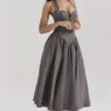 Coquette Smoke Halter Midi-kjoler