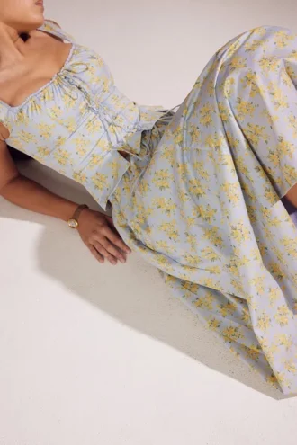 Cora myk blå vintage blomstertrykk bomulls midi-skjørt