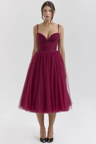 Countess Cabernet Tulle Midi-kjoler