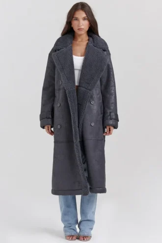 Deiji grå vegansk shearling-kåpe