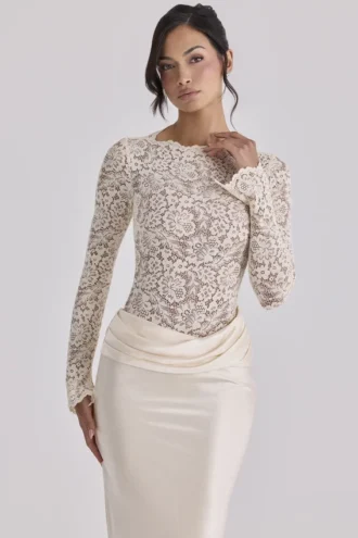 Ellie Vintage elfenbensfarget Bodys med lange ermer og blonder