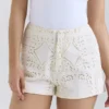 Eman hvite bomullsshorts med broderie anglaise