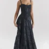 Esme midnattsblå lurex-chiffong-maxidress