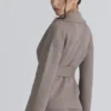 Fallon Taupe Wool Wrap Contour Jakker