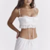 Federica hvit bralette-topper med broderie anglais