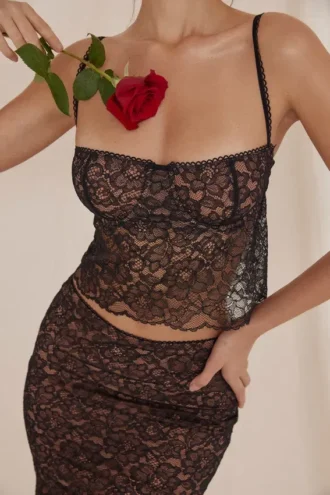 Jacinta svart blonder-cami-topper