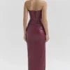 Juliana Cabernet vegansk skinn-midikjole