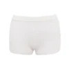 Kai hvite sommerstrikkede hotpants
