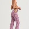Keala Violet Floral Cutout-bukser