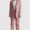 Kiera Oversized blazer i varmrosa vegansk skinn