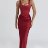 Kira rød satinkorsetter-maxidress