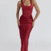 Kira rød satinkorsetter-maxidress