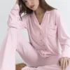 Klassisk pyjamas Rosa myk modal-pyjamasett