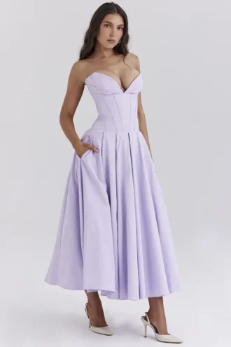 Lady Orchid Twill stroppeløs midikjole i tyll