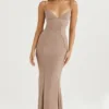 Loren Latte korsetter-maxidress