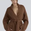 Madison Tan Cardigan i ren ull med drapert front