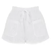 Mae hvite shorts med broderie anglaise