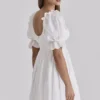 Maisie hvit broderie anglaise Regency babydoll-minikjole