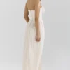Marcella Ivory Georgette plissert maxikjole