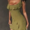Marcia Olive Ruffle Mini Kjoler