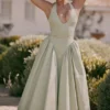Marilyn Pistachio Cotton Halter Midi Sommerkjoler