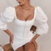 Matilda hvit korsettkjol med puffermmer