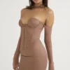 Mayara Mocha strukturert korsetterminikjole