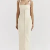 Mia Ecru Halter Maxi-kjoler