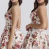 Minimoiselle italiensk roseprint-minikjole i tyll
