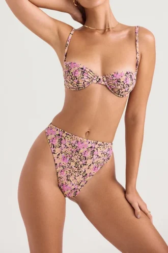 Mykonos Olive Floral bikinier med høy midje som underdel