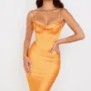 Myrna Tangerine Satin Korsetter Midi Kjoler