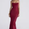 Nalani Deep Red Devoré Satin Maxi Aftenkjol – Begrenset utgave