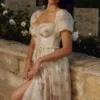 Penelope elfenbenfarget midikjole i chiffon med vintage rose-mønster